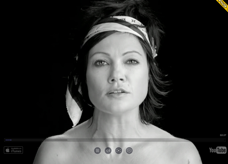 קמפיין להעלאת המודעות לסרטן השד, לזכרה של הזמרת כריסטי אמפלט